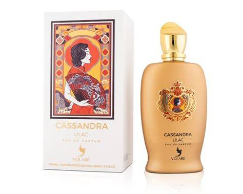Cassandra Lilac Eau de Parfum van Volaré met parfumdoos en gouden flacon.